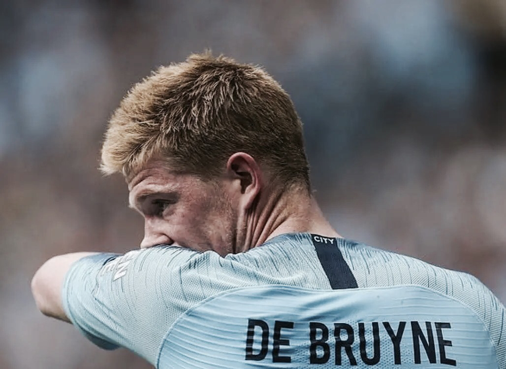 半场：科莫1-0萨索洛，杜维卡斯破门，尼科-帕斯倒钩射门被扑