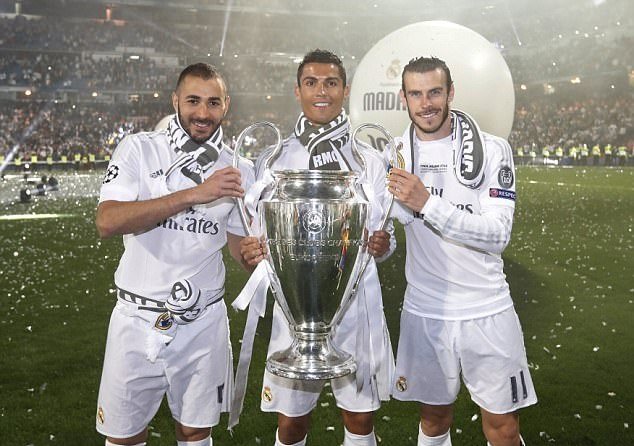 篮球火箭球员赛后接受采访分享心得