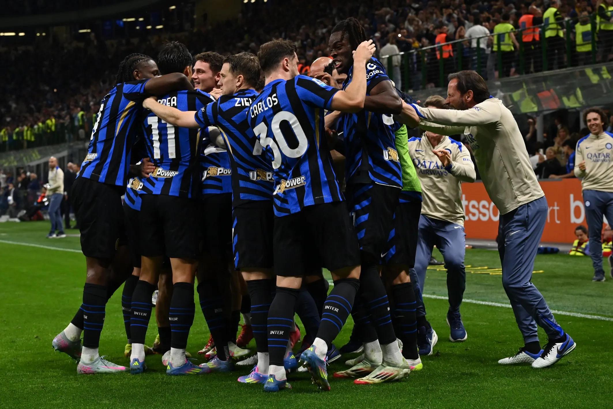 丰塞卡：谢尔基需改善防守态度，以适应曼城的战术纪律